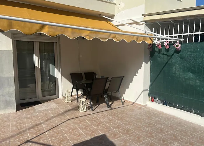 Petropoulos Apartments