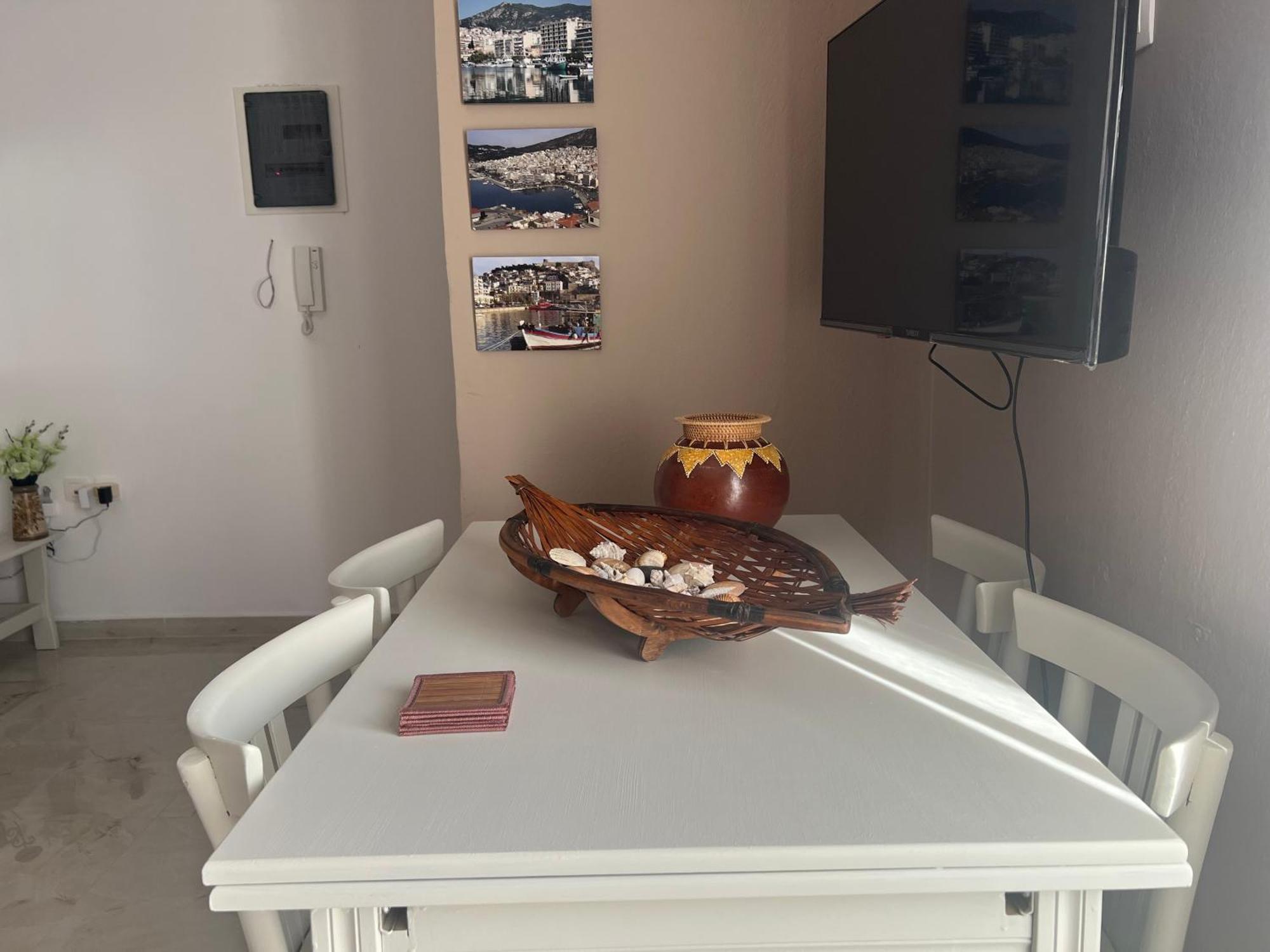 Petropoulos Apartment